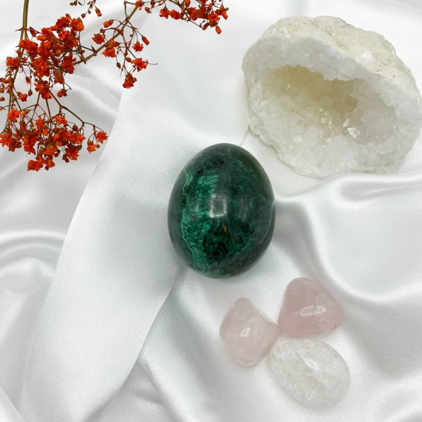 Přírodní malachitové vajíčko, talisman, 6,2x4,5 cm, 269 g