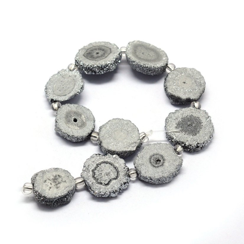 Druse natúr kristályból, rög 14~22x13~20 mm, szürke