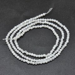 Természetes holdkő - gyöngyök, csiszolt, fehér, 2 mm