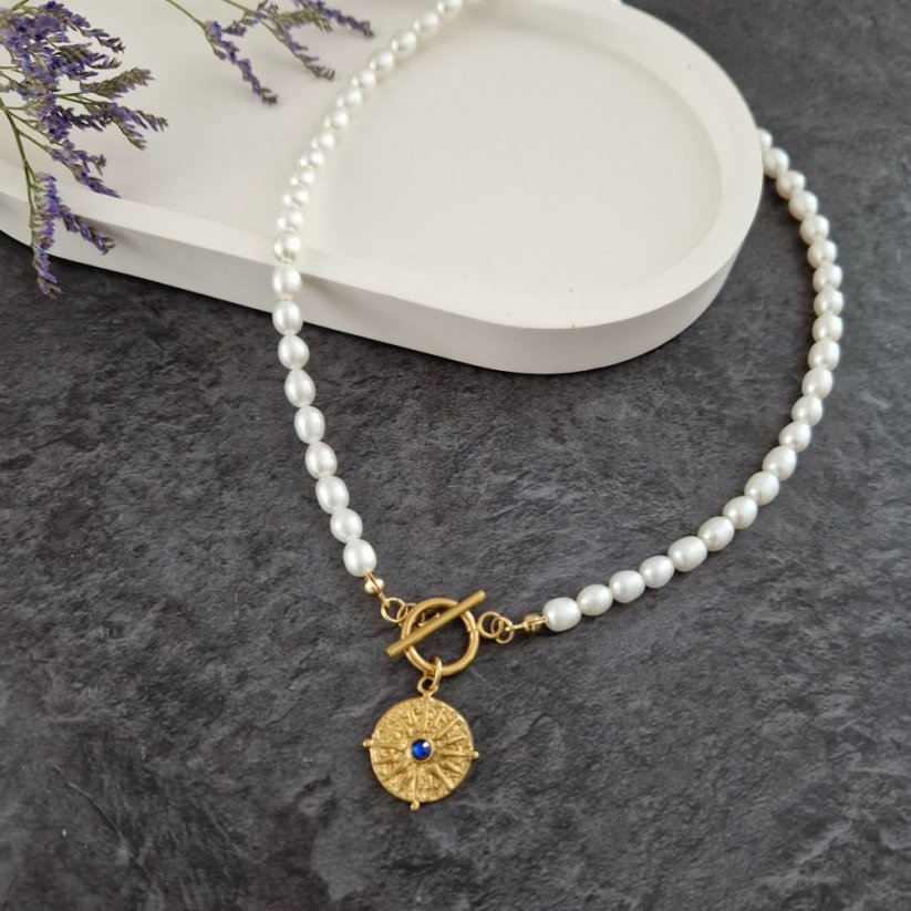 Perlový náhrdelník s príveskom