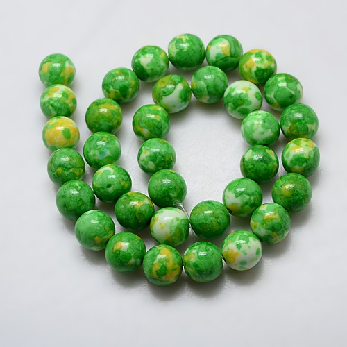Synthetischer ozeanischer Nephrit - Perlen, grün, 8 mm