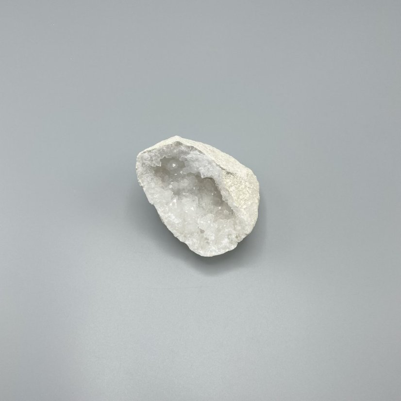 Hegyikristály geóda, 300 - 400g