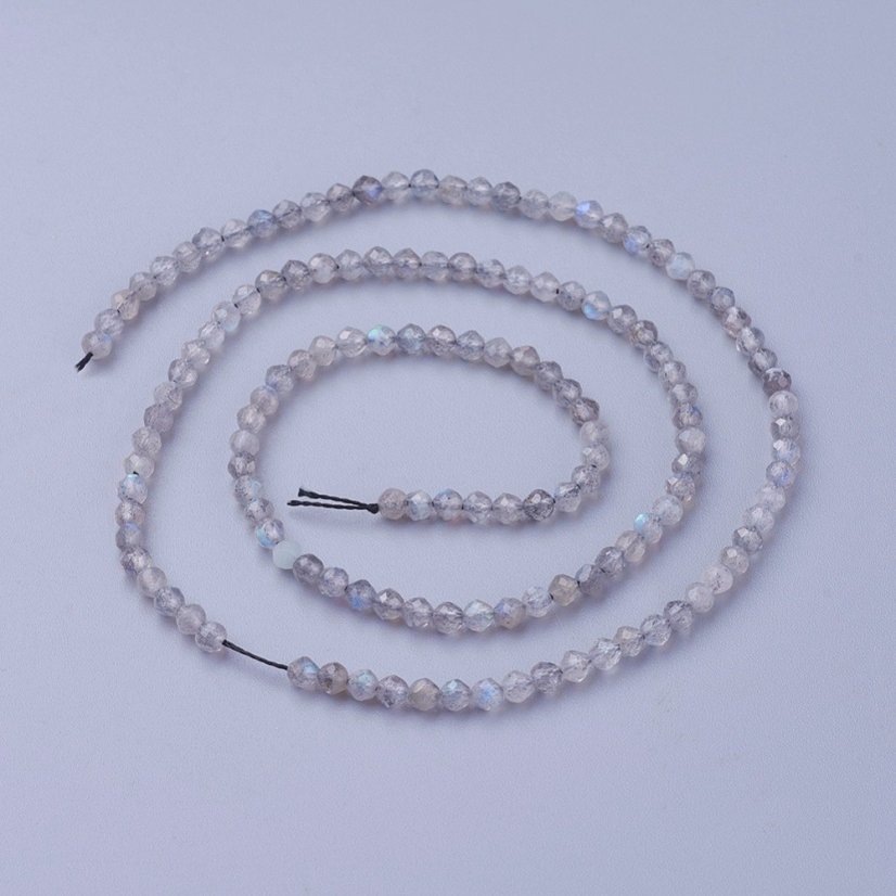 Prírodný labradorit - korálky, brúsené, 3 mm