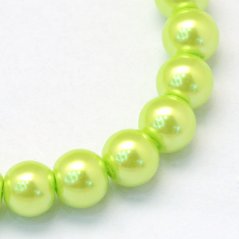 Skleněné korálky s perleťovým efektem - 8 mm, žlutozelené