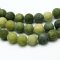 Természetes tajvani jade - gyöngyök, matt, zöld, 8 mm