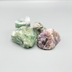 Surový fluorit dúhový, 100 - 200 g