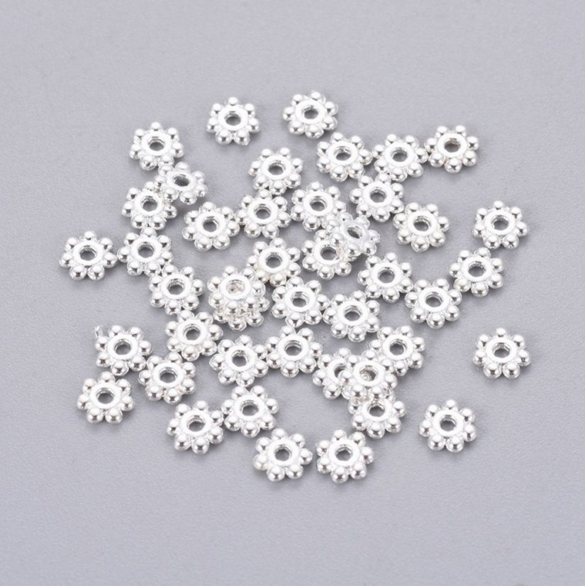 Kovový oddelovač kytička, starostrieborná, 4x1,5mm