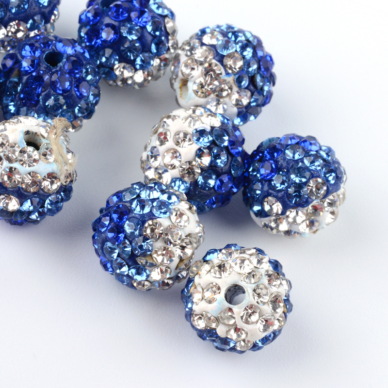 Shamballa gulička 10x10 mm prievlak 2 mm bielo-modrá