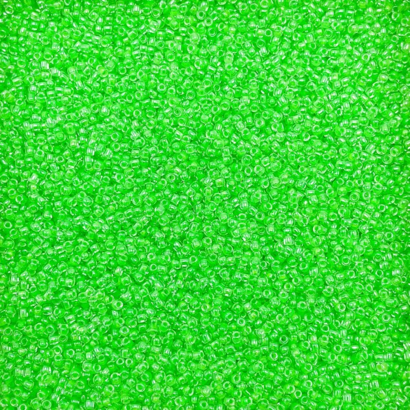 TOHO Round, 11/0, 805, Luminous Neon Green, rokajlové korálky