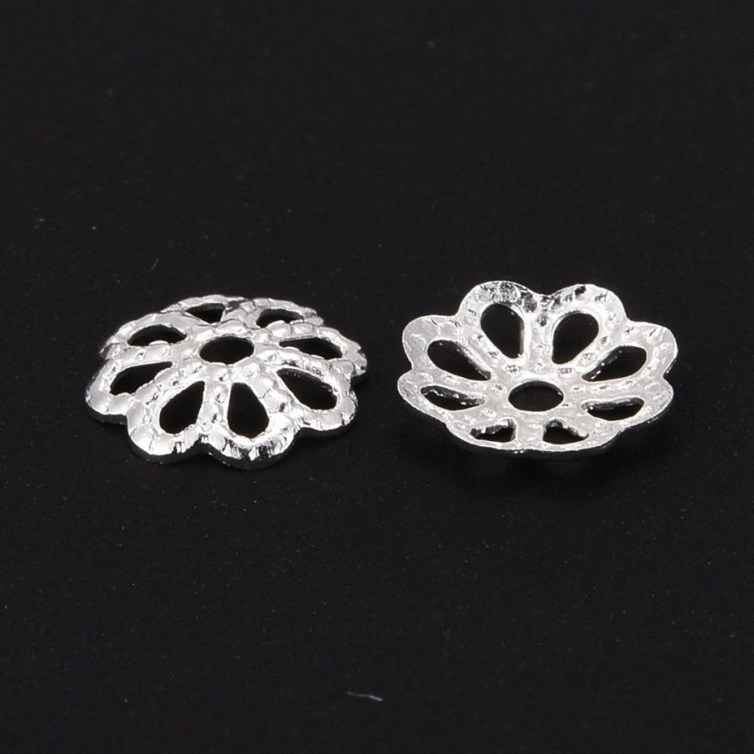 Mosazný kaplík stříbrný 6x1,5 mm, průvlak 0,8 mm