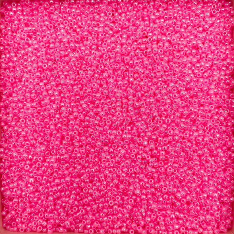 TOHO Round, 11/0, 910, Ceylon Hot Pink, rokajlové korálky