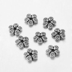 Perlenkappe aus Metall "Mini-Blume" 7x7x2 mm