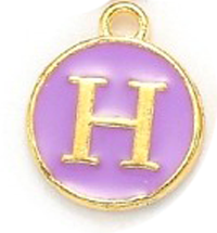 Fém medál H betűvel, lila, 14x12x2 mm