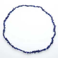 Halskette aus gehacktem Lapis Lazuli