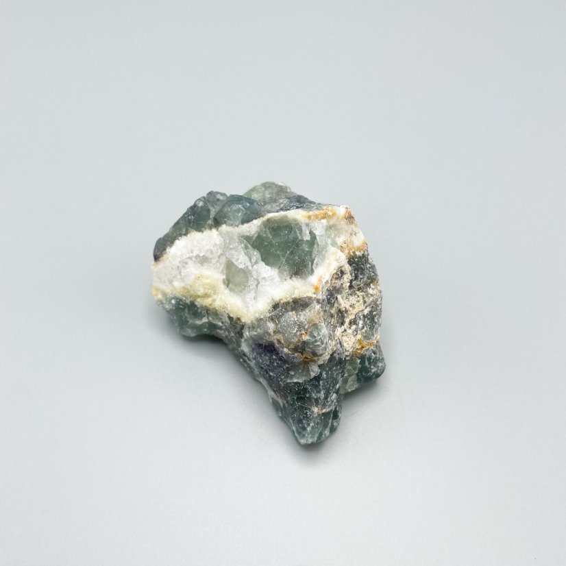 Surový fluorit dúhový, kvalita AA, 300 - 400 g