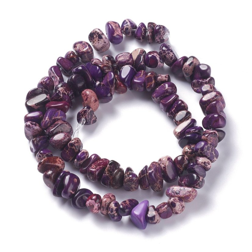 Přírodní regalit - nugetky, fialové, 6~10x5~8x4~6 mm