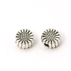 Kovový oddeľovač "kvetinka" - 5,5x5,5x3mm