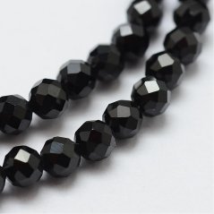 Prírodný spinel - korálky, brúsené, 4 mm