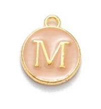 Metallanhänger mit dem Buchstaben M, cremefarben, 14x12x2 mm