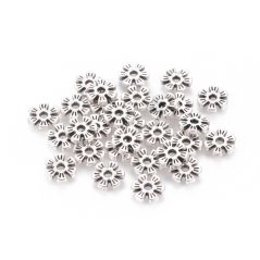Kovový oddeľovač "kvetinka" strieborná 8x8x2mm
